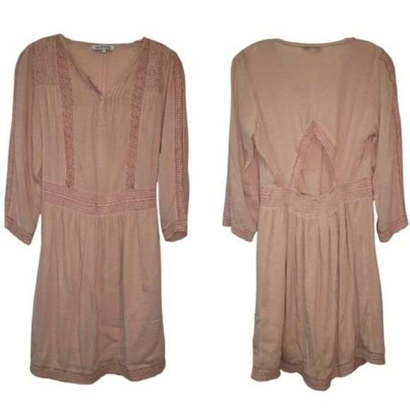 Heart Loom Dress - Picture 1 of 6
